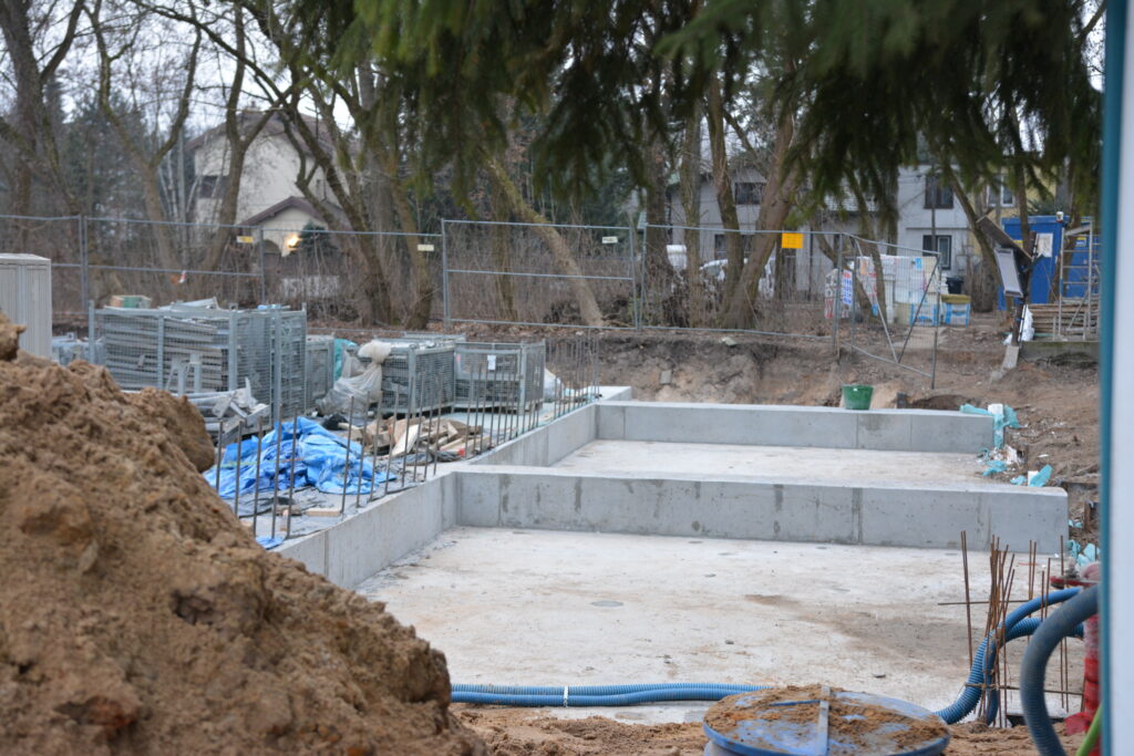 3 zasypka fundamentow 02